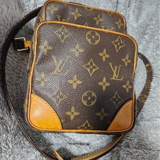 LOUIS VUITTON - 超極美品 希少 廃盤 ルイヴィトン ブロワ LOUIS VUITTON - 超極美品 希少 廃盤 ルイヴィトン ブロワ