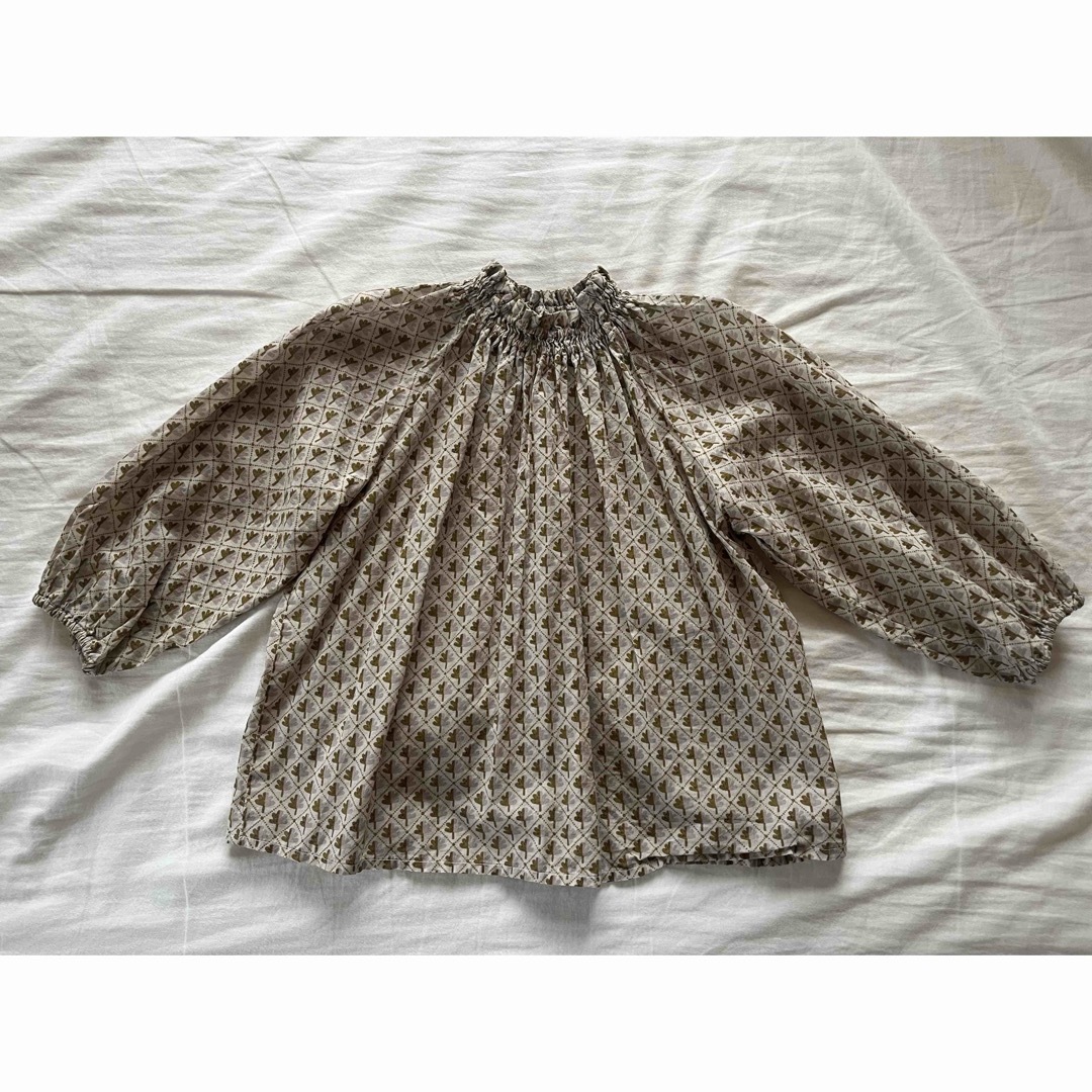 SOOR PLOOM - SOOR PLOOM ブラウス 4Yの通販 by kan's shop SOOR PLOOM - SOOR PLOOM ブラウス 4Yの通販 by kan's shop
