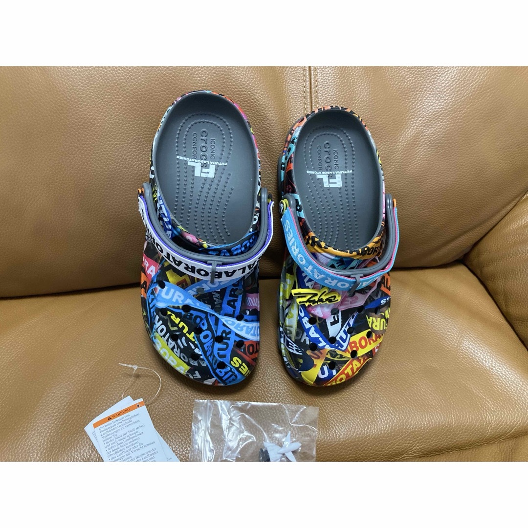 crocs - フューチュララボ x クロックス 新品 未使用 サンダル crocs - フューチュララボ x クロックス 新品 未使用 サンダル