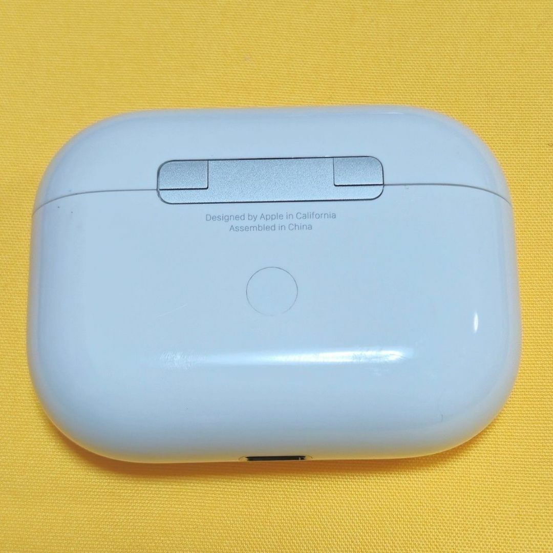 Apple - AirPods Pro 充電ケース MWP22J/A A2190 イヤホンの通販 Apple - AirPods Pro 充電ケース MWP22J/A A2190 イヤホンの通販