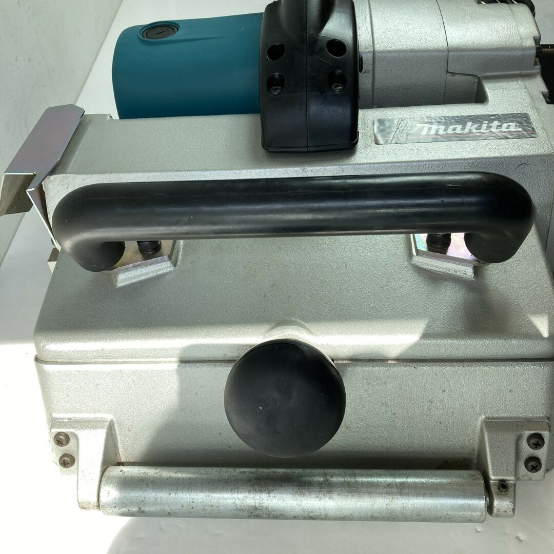 Makita - **MAKITA マキタ 電動カンナ コード式 312mm 1尺 Makita - **MAKITA マキタ 電動カンナ コード式 312mm 1尺