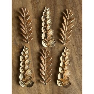 【新品】金属 葉っぱの箸置き(6つ)(テーブル用品)