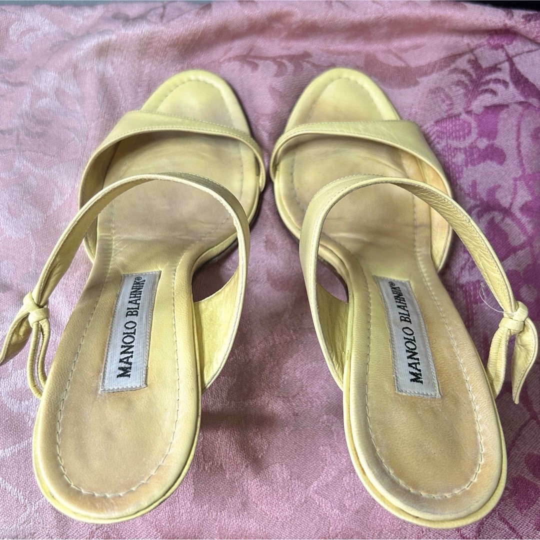 MANOLO BLAHNIK - マノロブラニク 35.5ハーフリボン レザー MANOLO BLAHNIK - マノロブラニク 35.5ハーフリボン レザー