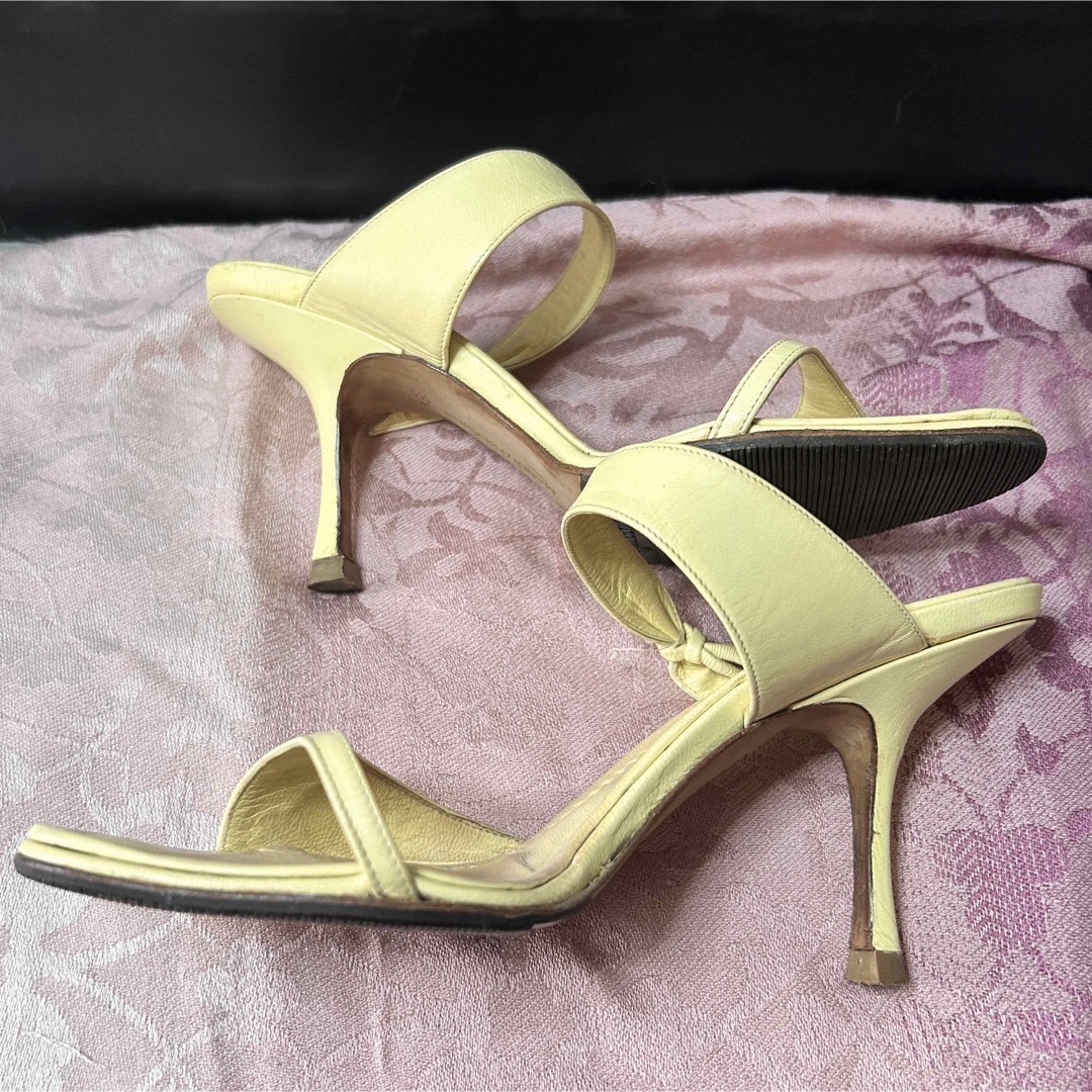 MANOLO BLAHNIK - マノロブラニク 35.5ハーフリボン レザー MANOLO BLAHNIK - マノロブラニク 35.5ハーフリボン レザー