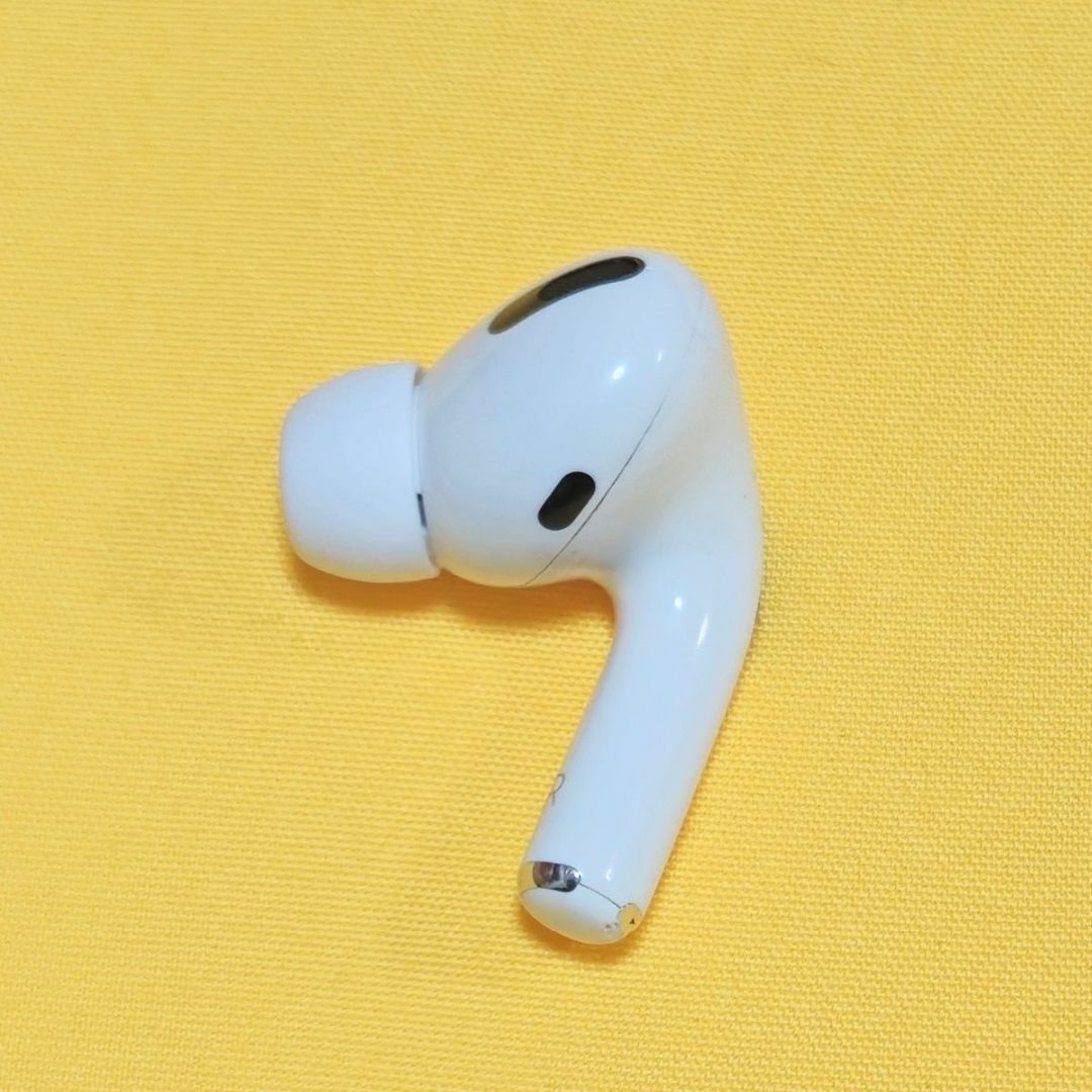 Apple - AirPods Pro 第1世代 右耳 A2083 イヤホンの通販 by Apple - AirPods Pro 第1世代 右耳 A2083 イヤホンの通販 by