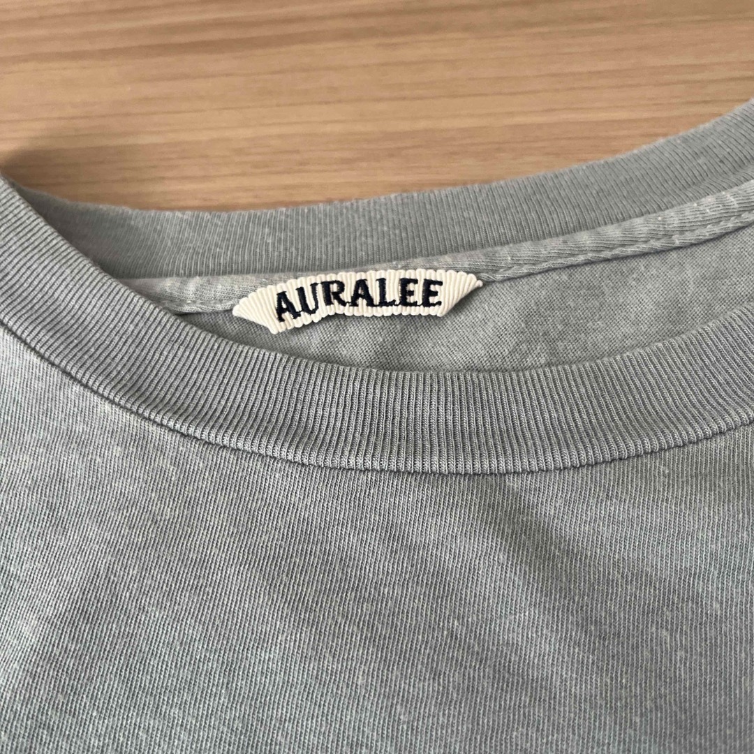 AURALEE(オーラリー)のAURALEE オーラリー　Tシャツ レディースのトップス(Tシャツ(半袖/袖なし))の商品写真