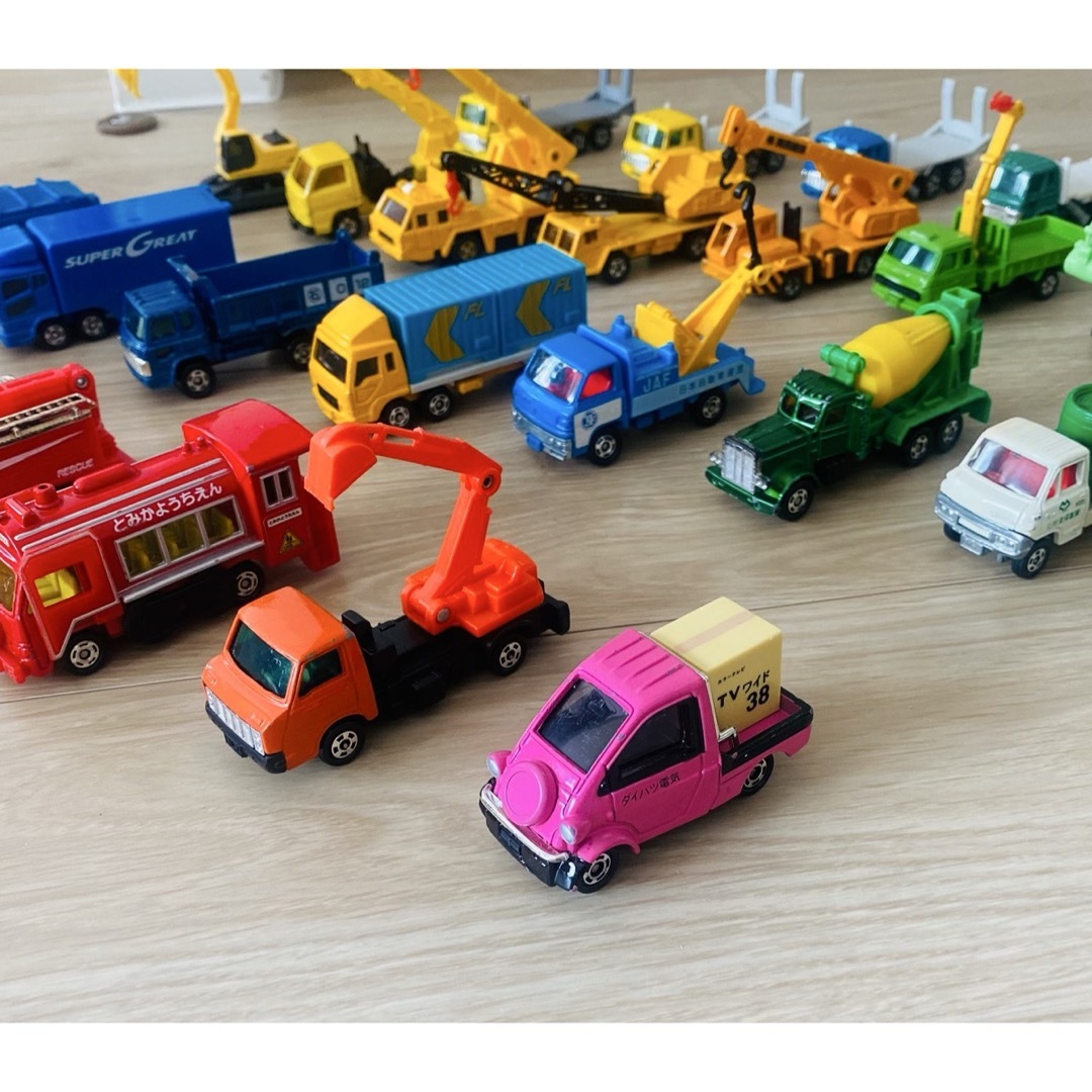 トミカ 働く車SETの通販 by 早乙女さん's shop|ラクマ トミカ 働く車SETの通販 by 早乙女さん's shop|ラクマ