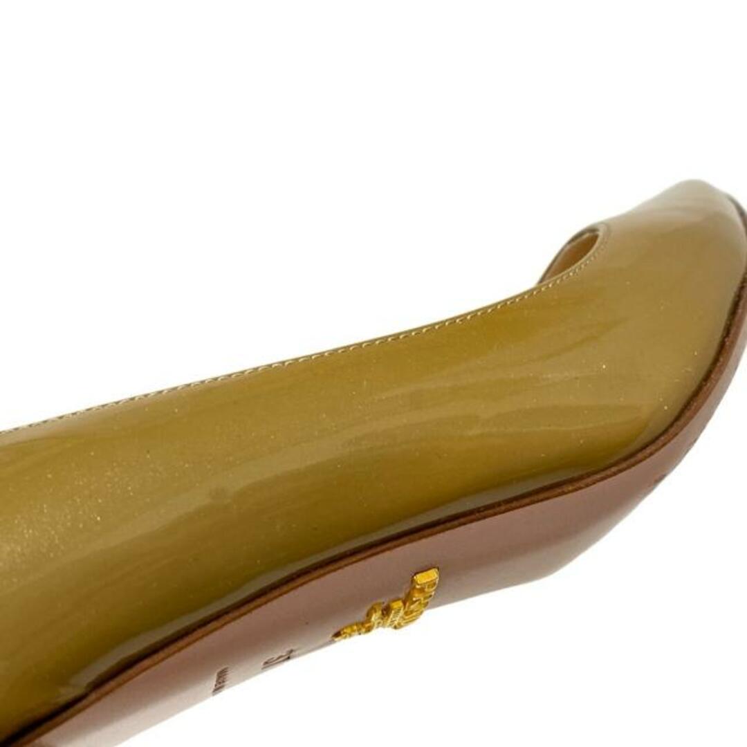 PRADA - PRADA(プラダ) パンプス 37 レディース - カーキ レザー PRADA - PRADA(プラダ) パンプス 37 レディース - カーキ レザー
