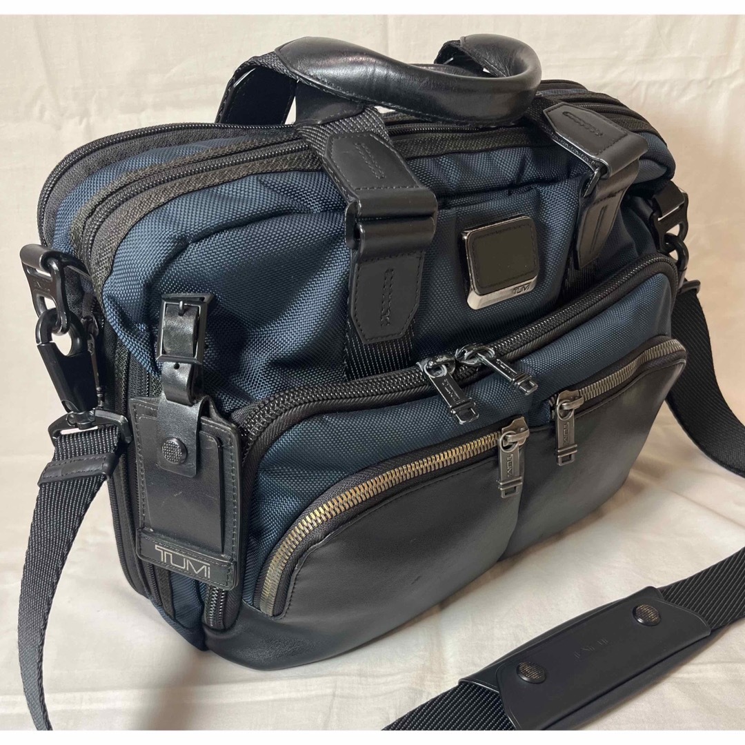 TUMI - TUMI ALPHA Bravoオールバニ 232640NVYの通販 by はる TUMI - TUMI ALPHA Bravoオールバニ 232640NVYの通販 by はる