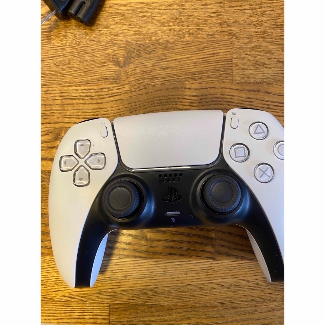 SONY PS5フルセット箱付き CFI-1100A01 ディスクドライブ搭載の SONY PS5フルセット箱付き CFI-1100A01 ディスクドライブ搭載の