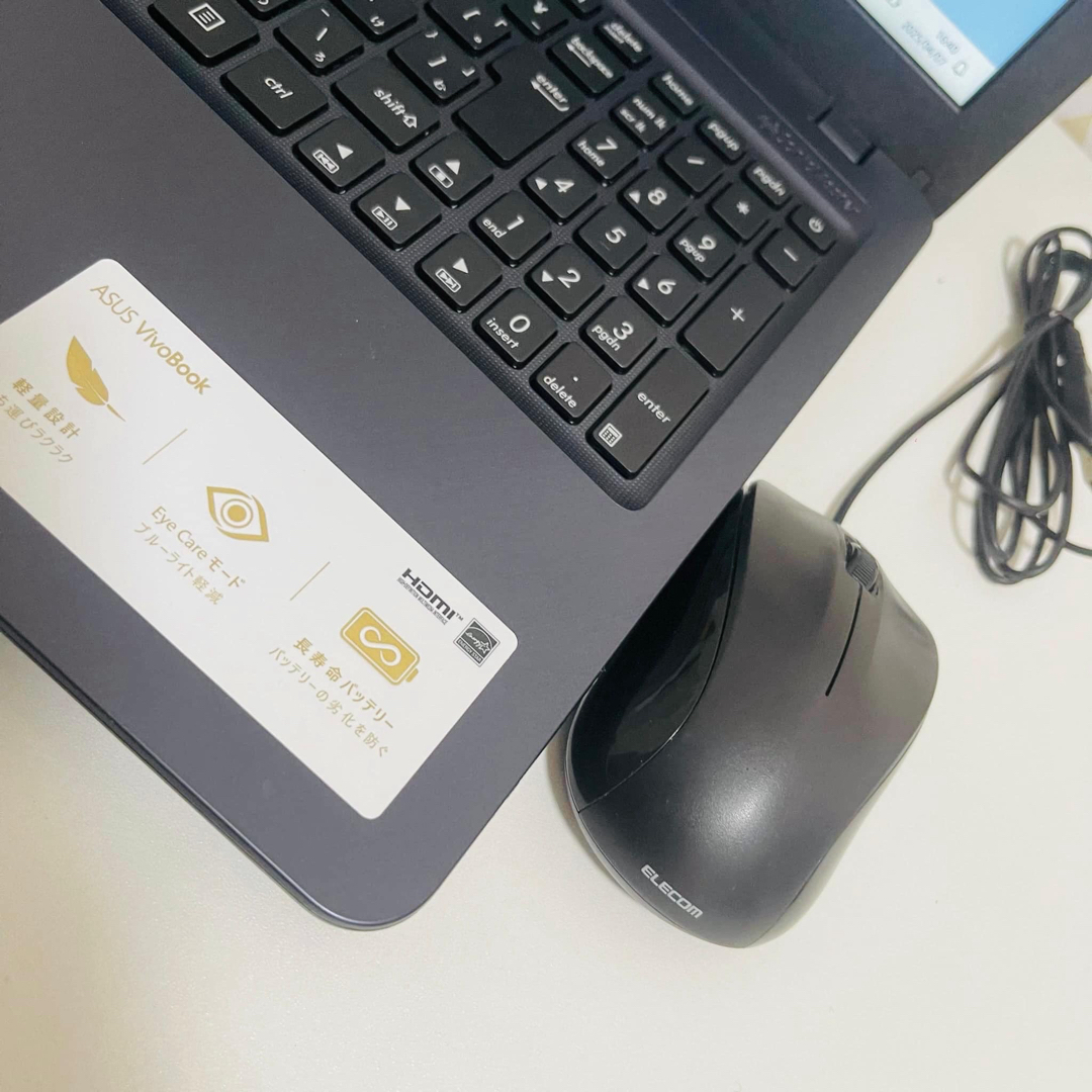 T282 ASUSノートパソコンWEBカメラSSD高速Win11オフィス2024 T282 ASUSノートパソコンWEBカメラSSD高速Win11オフィス2024