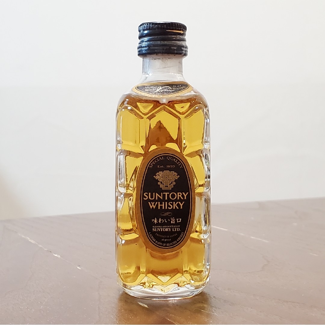 サントリー - SUNTORY WHISKY 旧黒角 味わい旨口 50ml サントリー - SUNTORY WHISKY 旧黒角 味わい旨口 50ml