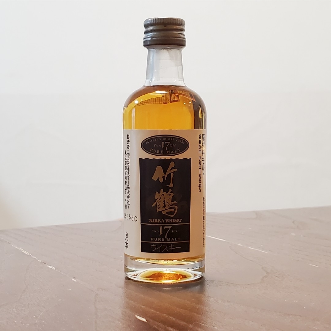 ニッカウヰスキー - NIKKA 竹鶴 17年 ピュアモルトウイスキー ニッカウヰスキー - NIKKA 竹鶴 17年 ピュアモルトウイスキー