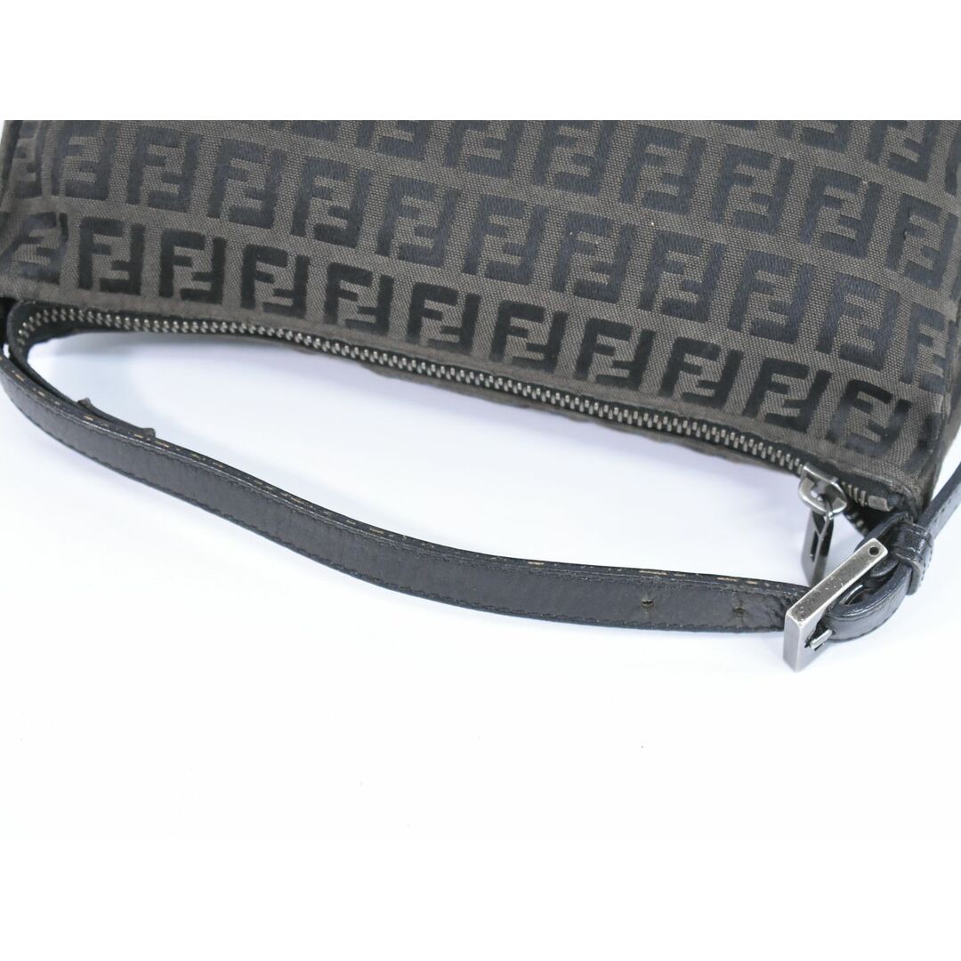 FENDI - 本物 フェンディ FENDI ズッキーノ ハンドバッグ ポーチ FENDI - 本物 フェンディ FENDI ズッキーノ ハンドバッグ ポーチ