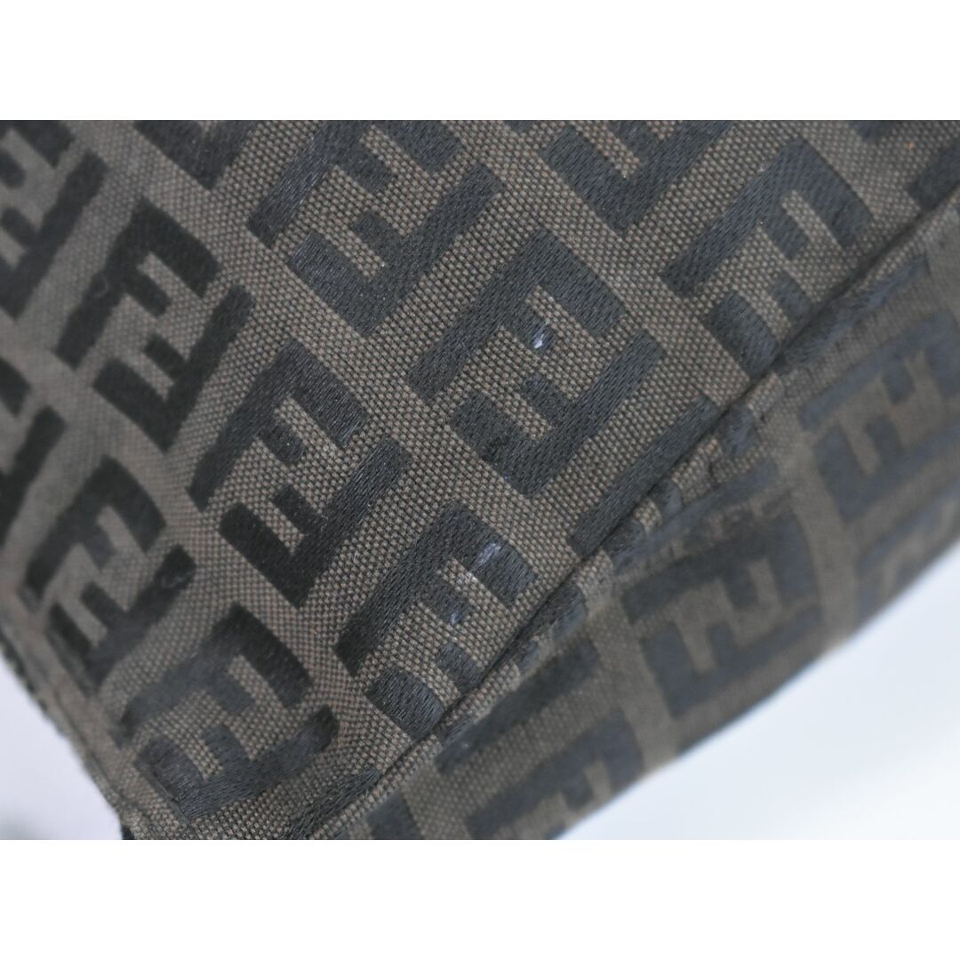 FENDI - 本物 フェンディ FENDI ズッキーノ ハンドバッグ ポーチ FENDI - 本物 フェンディ FENDI ズッキーノ ハンドバッグ ポーチ