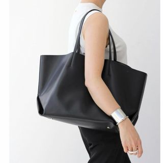DEUXIEME CLASSE(バッグ)のフリマアイテム一覧 DEUXIEME CLASSE(バッグ)のフリマアイテム一覧