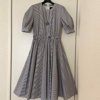 ヨーコチャン 近年 バックリボン ワンピース ドレス 38 約M ヨーコチャン 近年 バックリボン ワンピース ドレス 38 約M