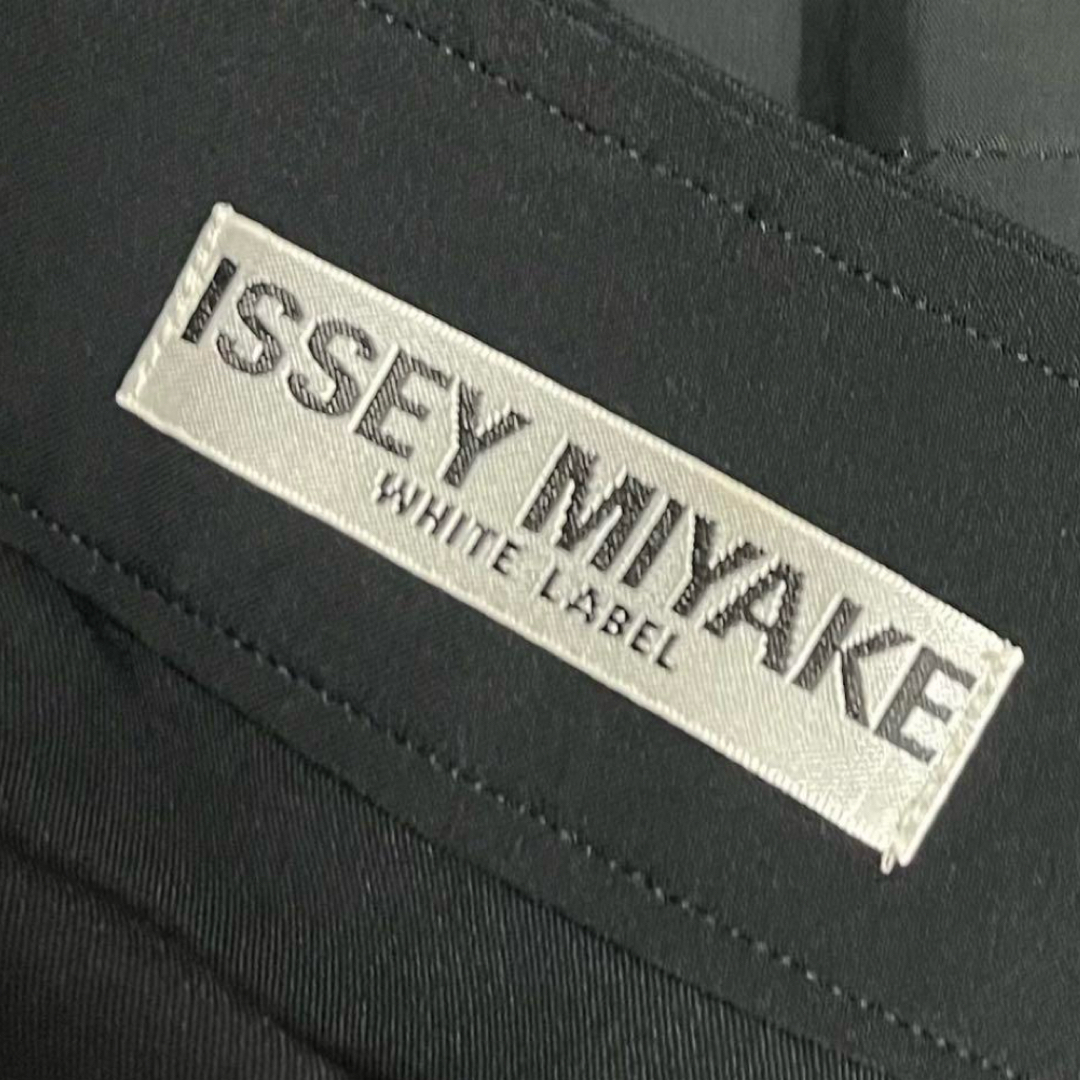 ISSEY MIYAKE - ISSEY MIYAKE WHITE LABEL イッセイミヤケ 巻き ISSEY MIYAKE - ISSEY MIYAKE WHITE LABEL イッセイミヤケ 巻き