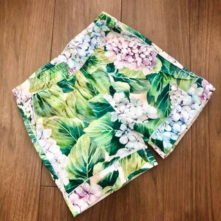 DOLCE&GABBANA(キッズ/ベビー/マタニティ)のフリマアイテム一覧 DOLCE&GABBANA(キッズ/ベビー/マタニティ)のフリマアイテム一覧