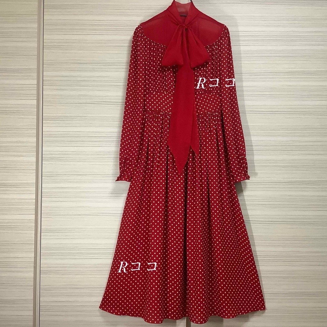 VALENTINO - 【 VALENTINO 】ヴァレンティノ ☆ シルク VALENTINO - 【 VALENTINO 】ヴァレンティノ ☆ シルク