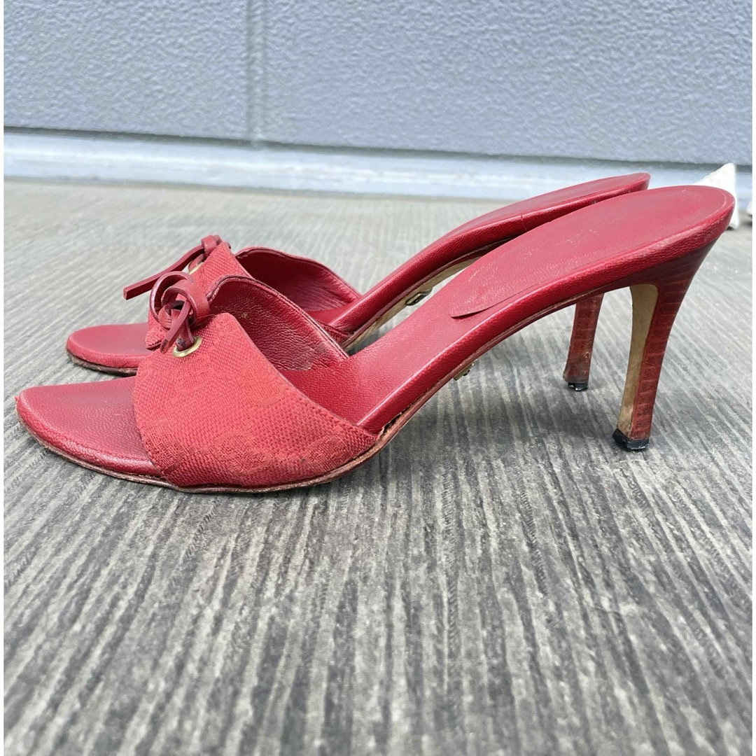 GUCCI - 【人気】GUCCIのサンダルの通販 by もち豆|グッチなら GUCCI - 【人気】GUCCIのサンダルの通販 by もち豆|グッチなら
