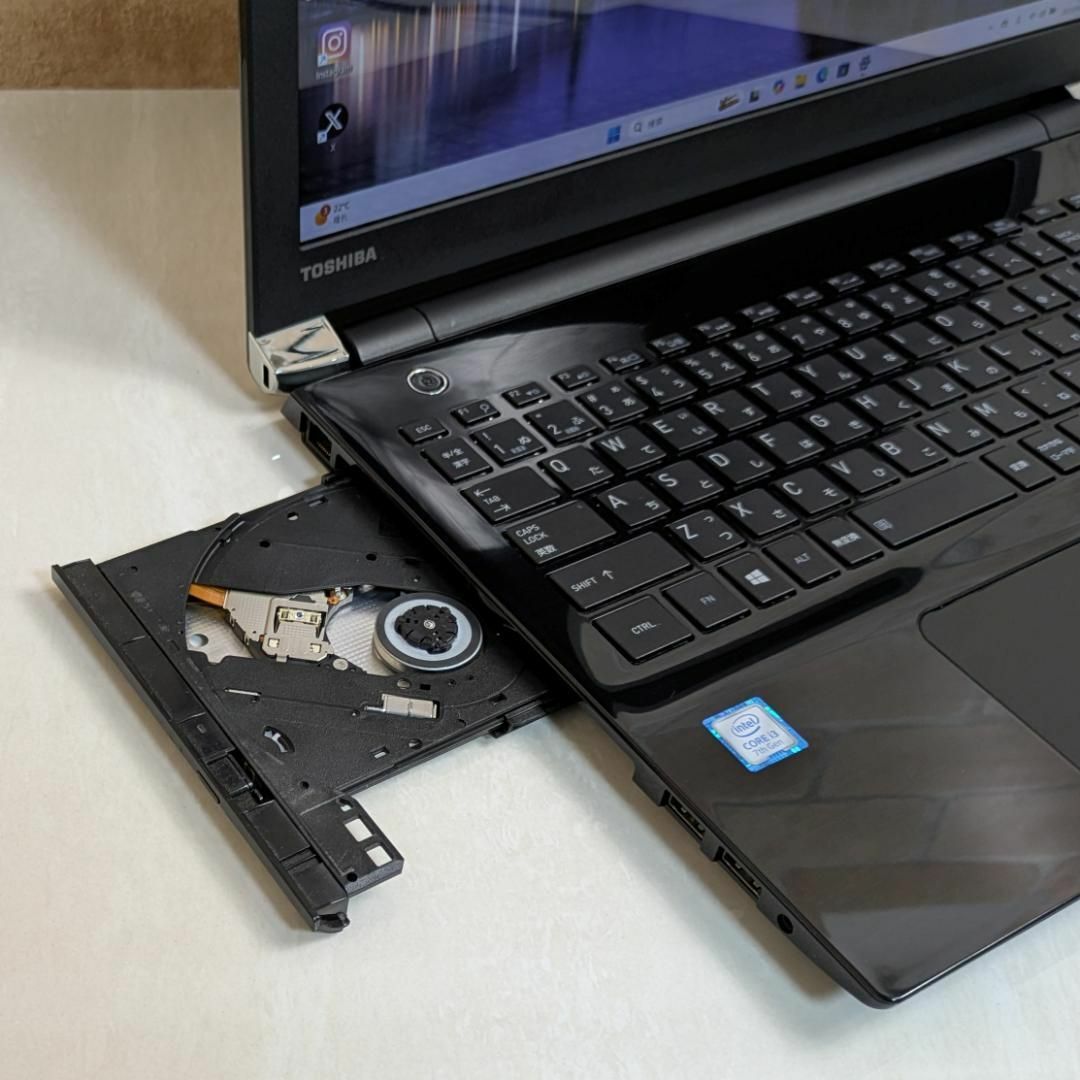 東芝 - S92【初心者安心♥設定済み♥Win11】新品SSD♥カメラ付き 東芝 - S92【初心者安心♥設定済み♥Win11】新品SSD♥カメラ付き