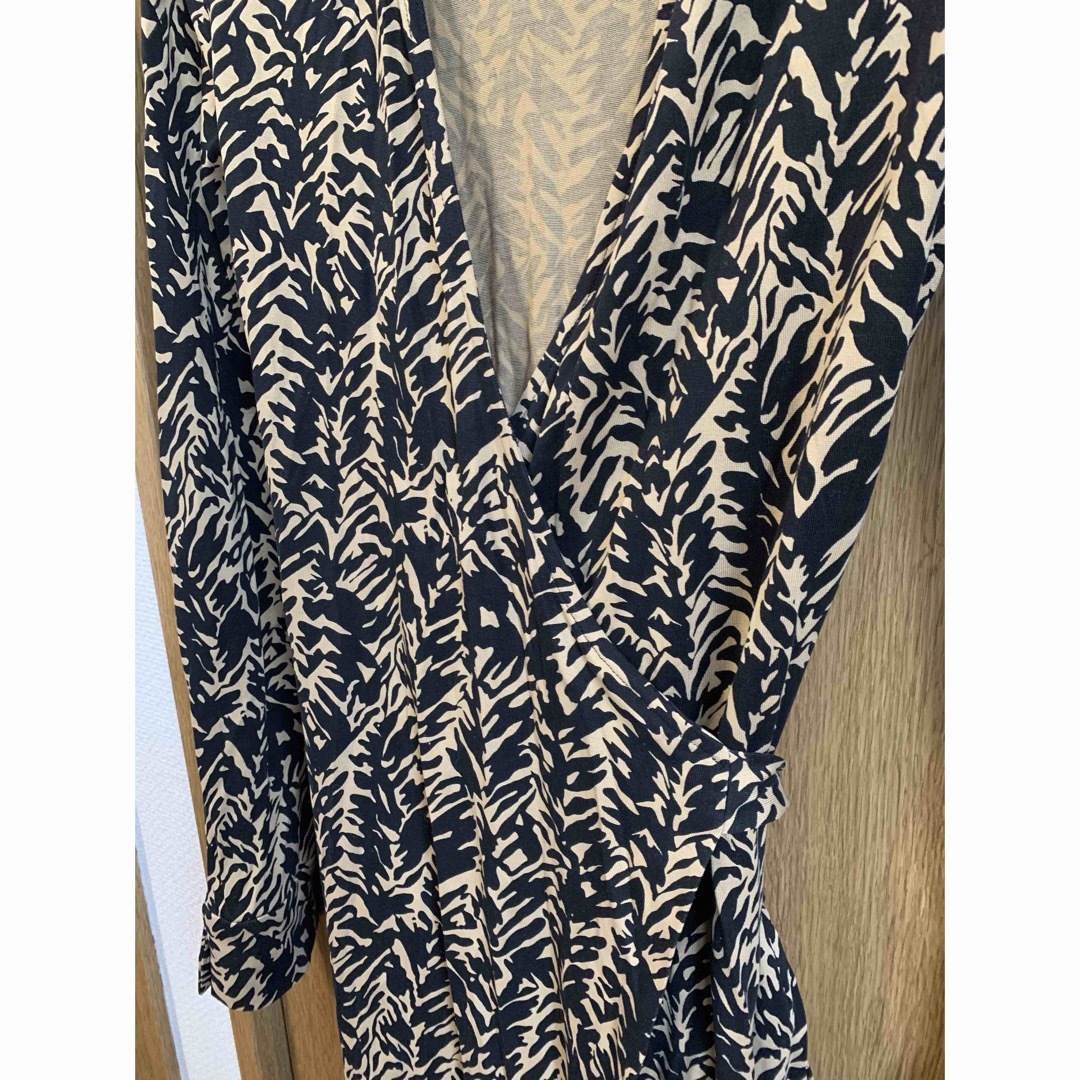 DIANE von FURSTENBERG - 美品 ダイアンフォンファステンバーグ DIANE von FURSTENBERG - 美品 ダイアンフォンファステンバーグ