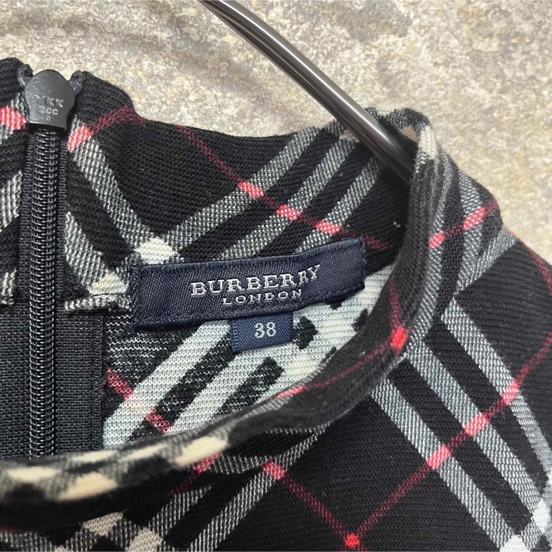 BURBERRY - BURBERRY LONDON ノバチェック ノースリーブ BURBERRY - BURBERRY LONDON ノバチェック ノースリーブ