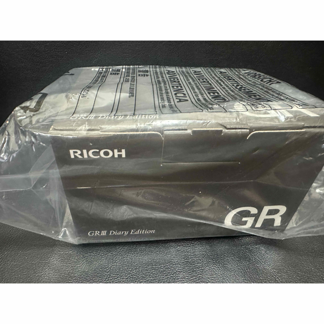 RICOH - 【新品未使用】リコー RICOH GR III Diary Editionの RICOH - 【新品未使用】リコー RICOH GR III Diary Editionの