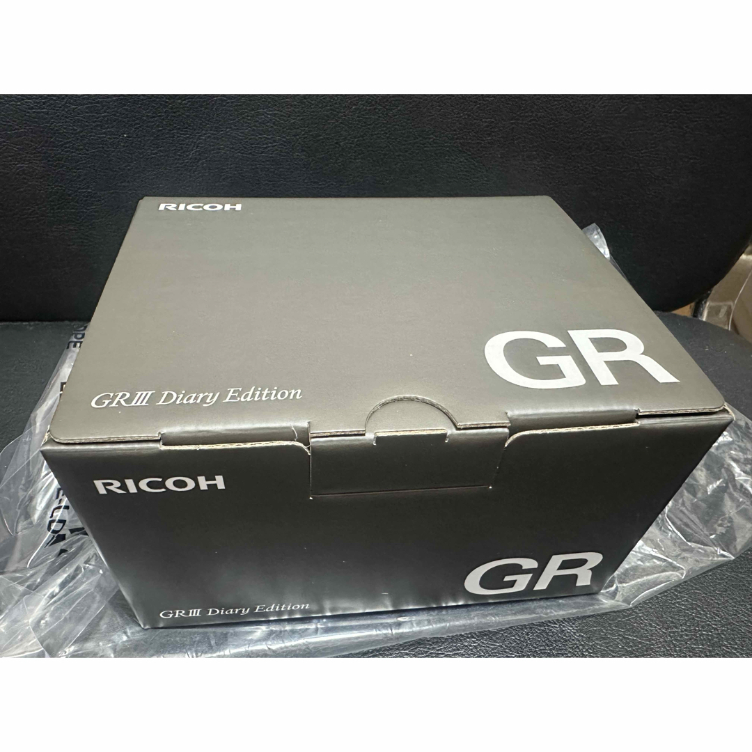 RICOH - 【新品未使用】リコー RICOH GR III Diary Editionの RICOH - 【新品未使用】リコー RICOH GR III Diary Editionの