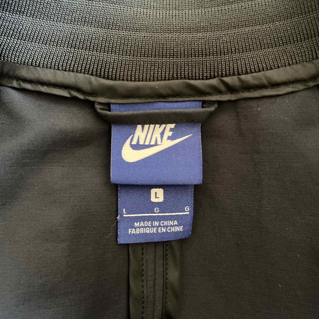 NIKE - NIKE ブルゾン ブラックの通販 by 120👗|ナイキならラクマ NIKE - NIKE ブルゾン ブラックの通販 by 120👗|ナイキならラクマ