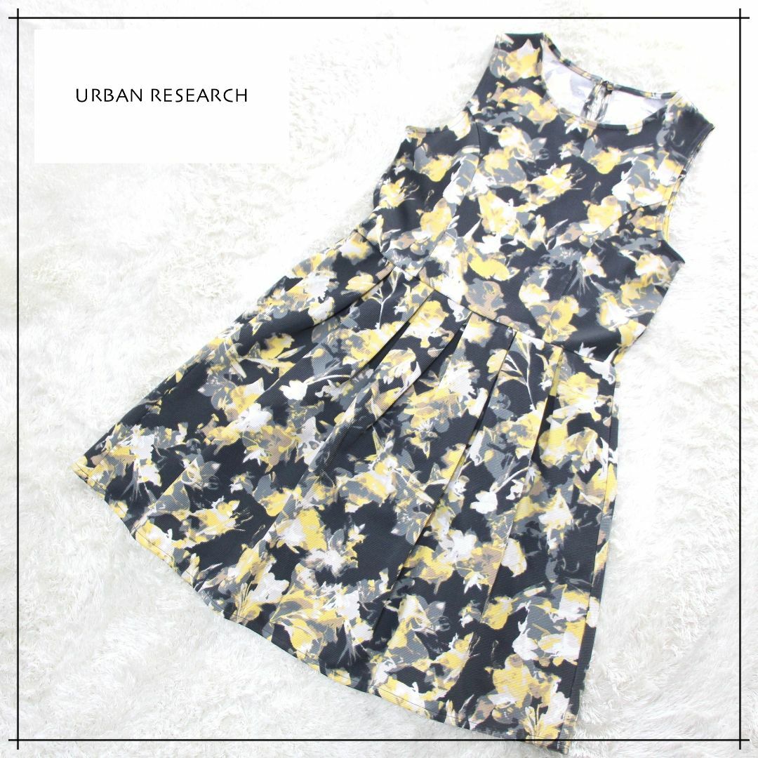 URBAN RESEARCH - アーバンリサーチ ノースリーブワンピース 花 URBAN RESEARCH - アーバンリサーチ ノースリーブワンピース 花