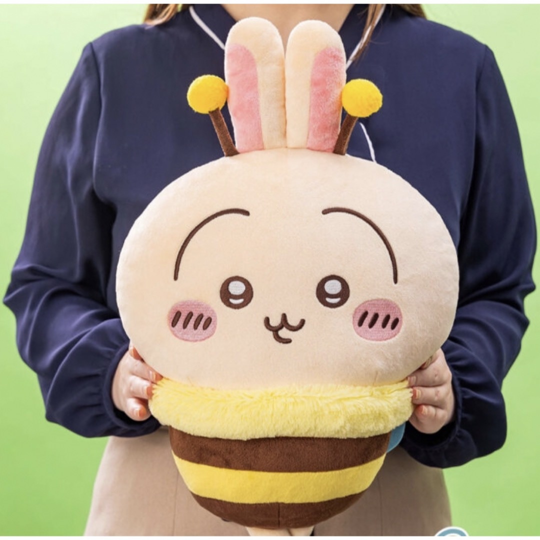 新品未使用 ちいかわ ハチさんBIGぬいぐるみ 約30㎝ ハチワレ 新品未使用 ちいかわ ハチさんBIGぬいぐるみ 約30㎝ ハチワレ