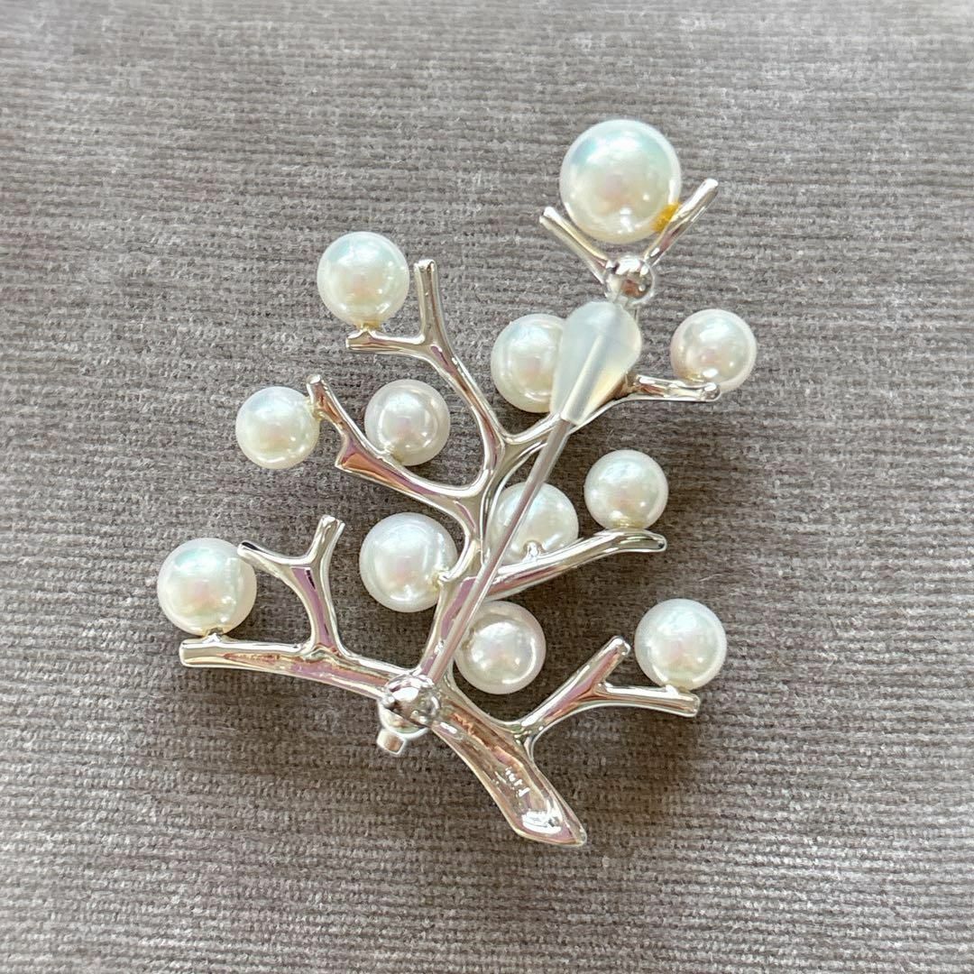 MIKIMOTO - 美品 ミキモトMIKIMOTO パール ブローチ 幸福の木 MIKIMOTO - 美品 ミキモトMIKIMOTO パール ブローチ 幸福の木