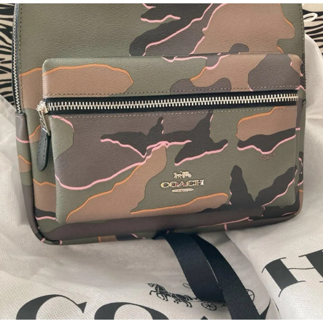 COACH - COACH 迷彩柄 リュック カモフラ ピンクの通販 by 幸古 COACH - COACH 迷彩柄 リュック カモフラ ピンクの通販 by 幸古