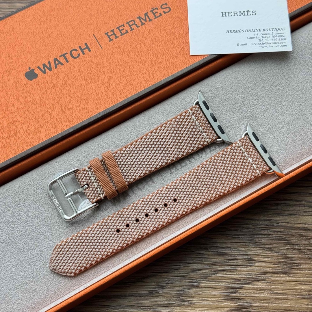 Apple - 2523 ほぼ未使用 Apple Watch エルメス ゴールド トワル Apple - 2523 ほぼ未使用 Apple Watch エルメス ゴールド トワル