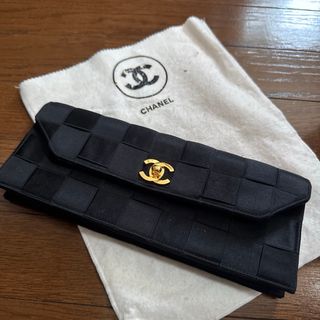CHANEL - 【シャネル】ロゴ&犬柄 スカーフの通販 by Pinky CHANEL - 【シャネル】ロゴ&犬柄 スカーフの通販 by Pinky