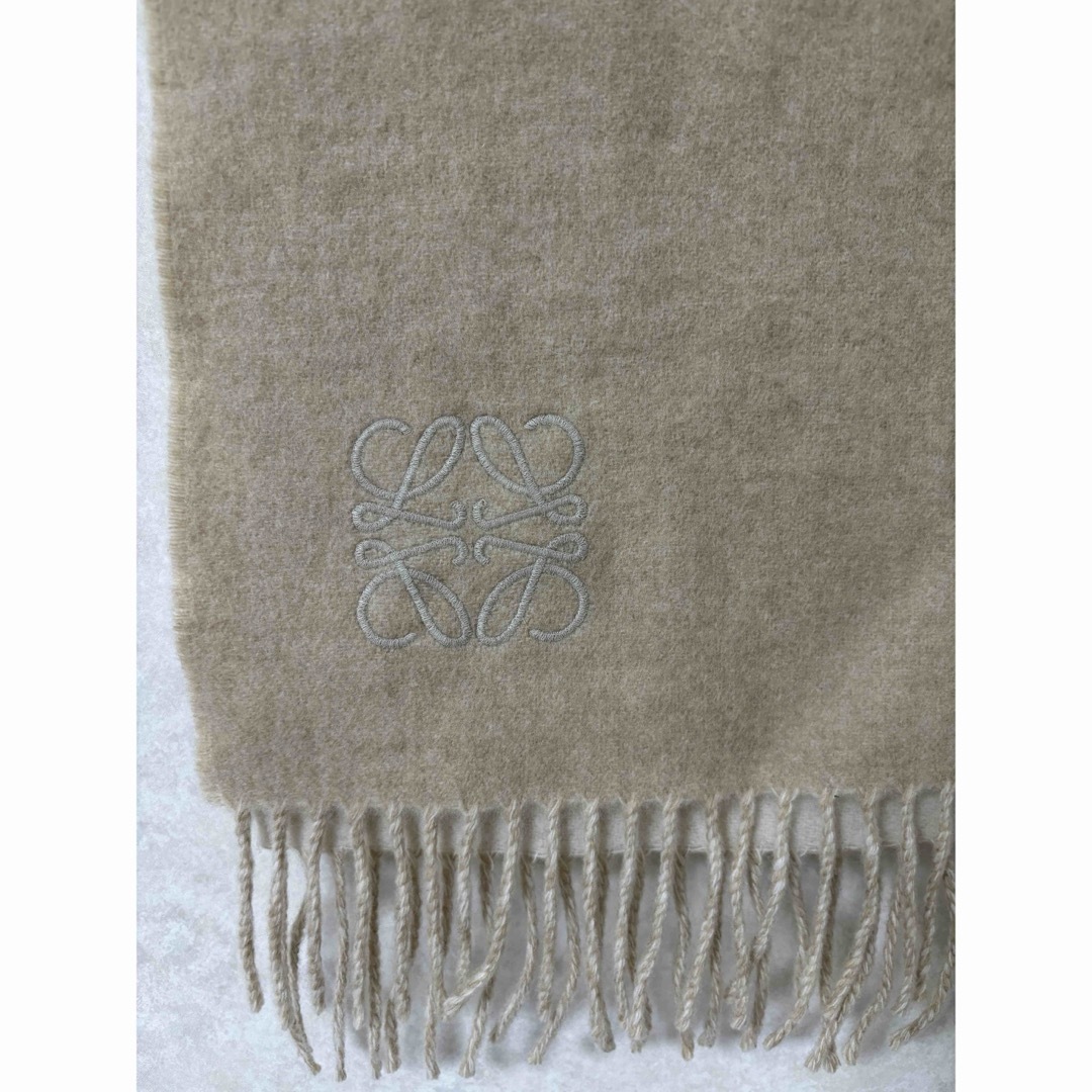 LOEWE - 【新品】 ロエベ LOEWE ベージュ ウールマフラー LOEWE - 【新品】 ロエベ LOEWE ベージュ ウールマフラー
