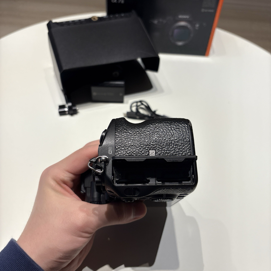 SONY - SONY α7Ⅲボディ ILCE-7M3の通販 by うほうほ天国 SONY - SONY α7Ⅲボディ ILCE-7M3の通販 by うほうほ天国