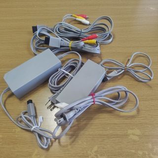 任天堂 - Wii ACアダプター 電源コード AVケーブル 任天堂 任天堂 - Wii ACアダプター 電源コード AVケーブル 任天堂