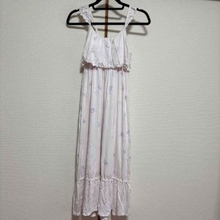 GU - ちいかわ うさぎ マシュマロフィールラウンジパーカの通販 GU - ちいかわ うさぎ マシュマロフィールラウンジパーカの通販