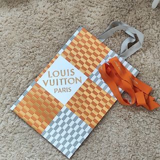 LOUIS VUITTON(ショップ袋)のフリマアイテム一覧 LOUIS VUITTON(ショップ袋)のフリマアイテム一覧