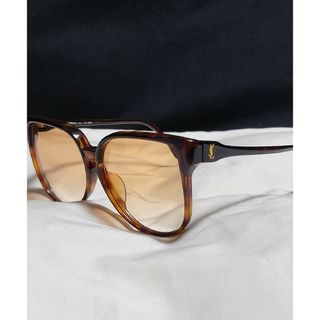 Yves Saint Laurentのフリマアイテム一覧 Yves Saint Laurentのフリマアイテム一覧