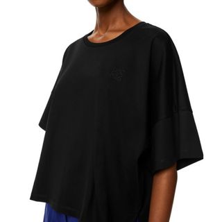 LOEWE - Loewe ロエベ Tシャツ Mサイズ タグ付き ネイビー LOEWE - Loewe ロエベ Tシャツ Mサイズ タグ付き ネイビー
