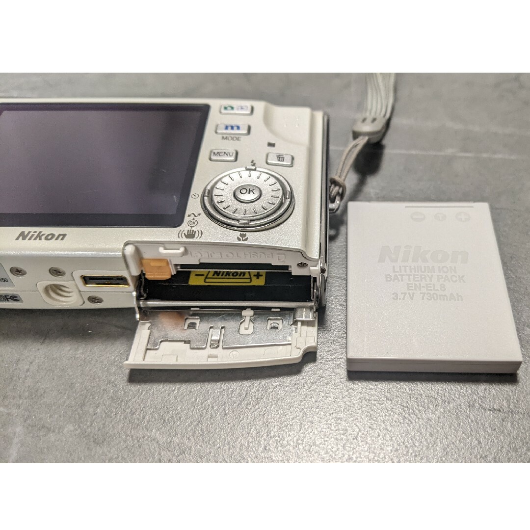 Nikon - Nikon COOLPIX S8 動作未確認 ニコンの通販 by あきひさ Nikon - Nikon COOLPIX S8 動作未確認 ニコンの通販 by あきひさ
