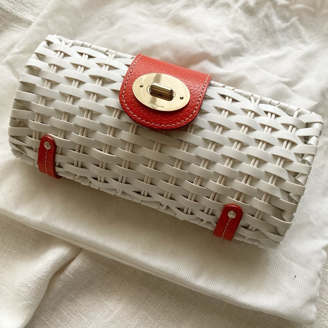kate spade NEW YORK - kate spade クラッチバックの通販 by kate spade NEW YORK - kate spade クラッチバックの通販 by