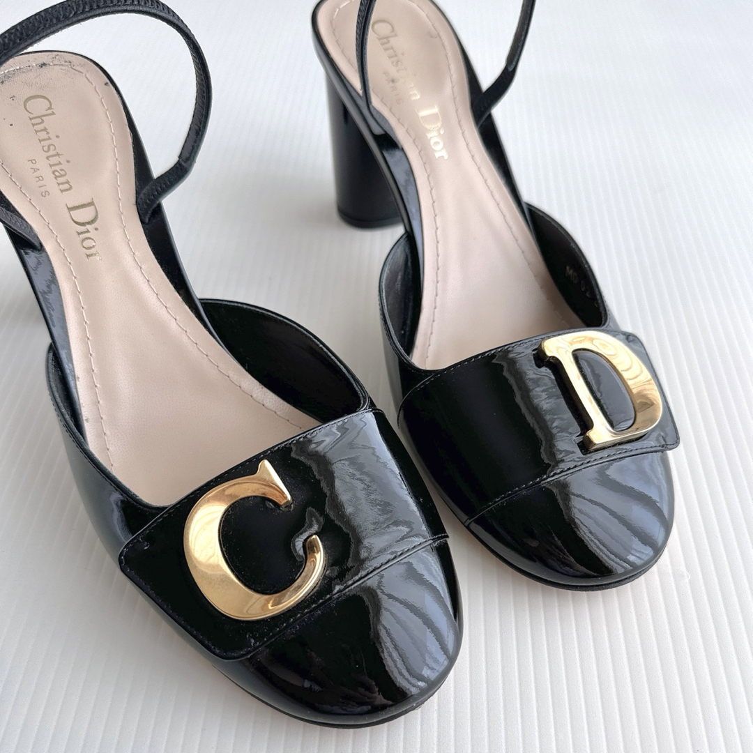 Christian Dior - DIOR ディオール CD ストラップ パンプス Christian Dior - DIOR ディオール CD ストラップ パンプス