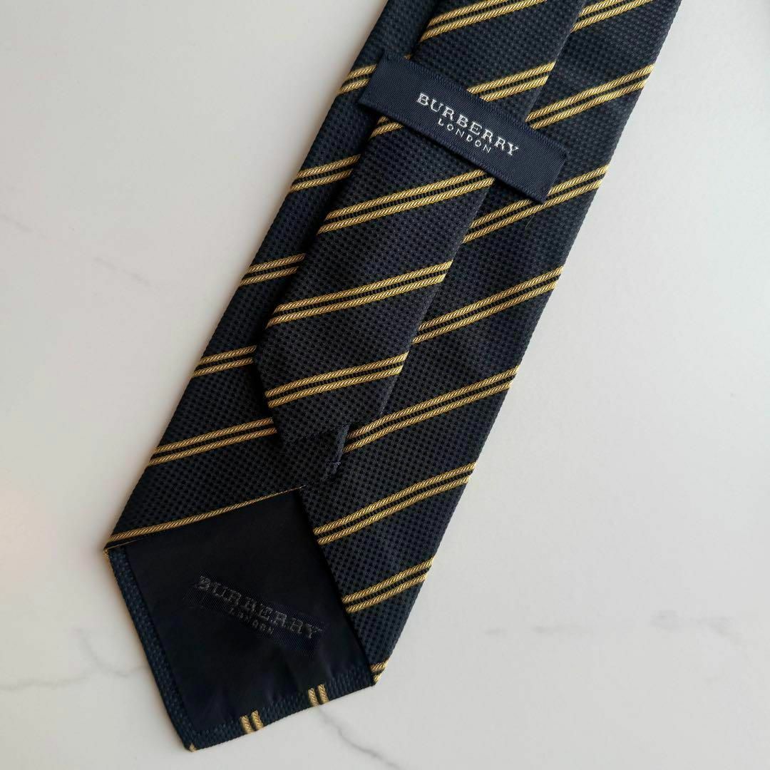 BURBERRY - 【美品✨️】BURBERRY LONDON バーバリー ネクタイ BURBERRY - 【美品✨️】BURBERRY LONDON バーバリー ネクタイ