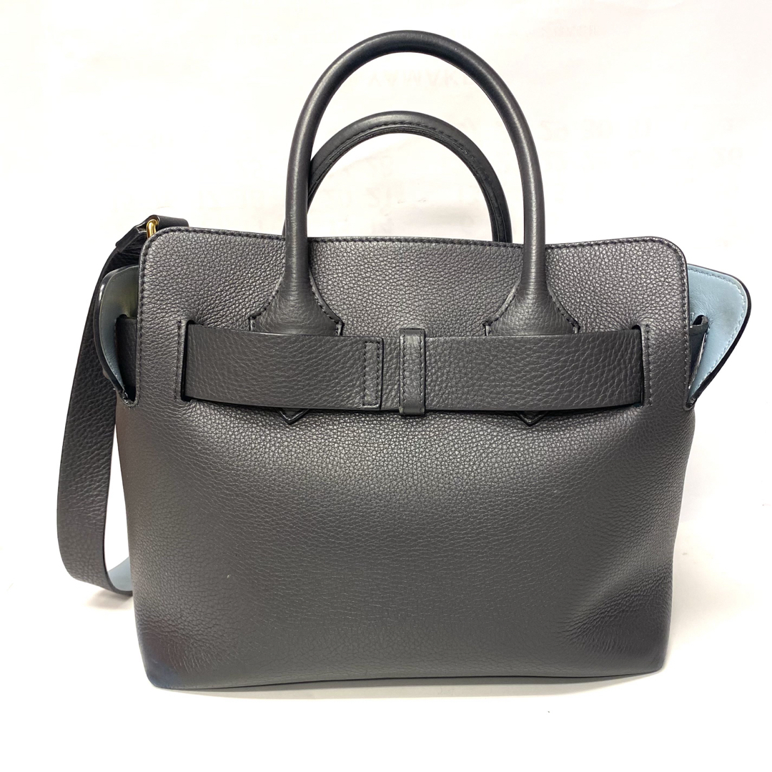 BURBERRY - チャーム付 バーバリー ベルトバッグ 2way バッグ BURBERRY - チャーム付 バーバリー ベルトバッグ 2way バッグ