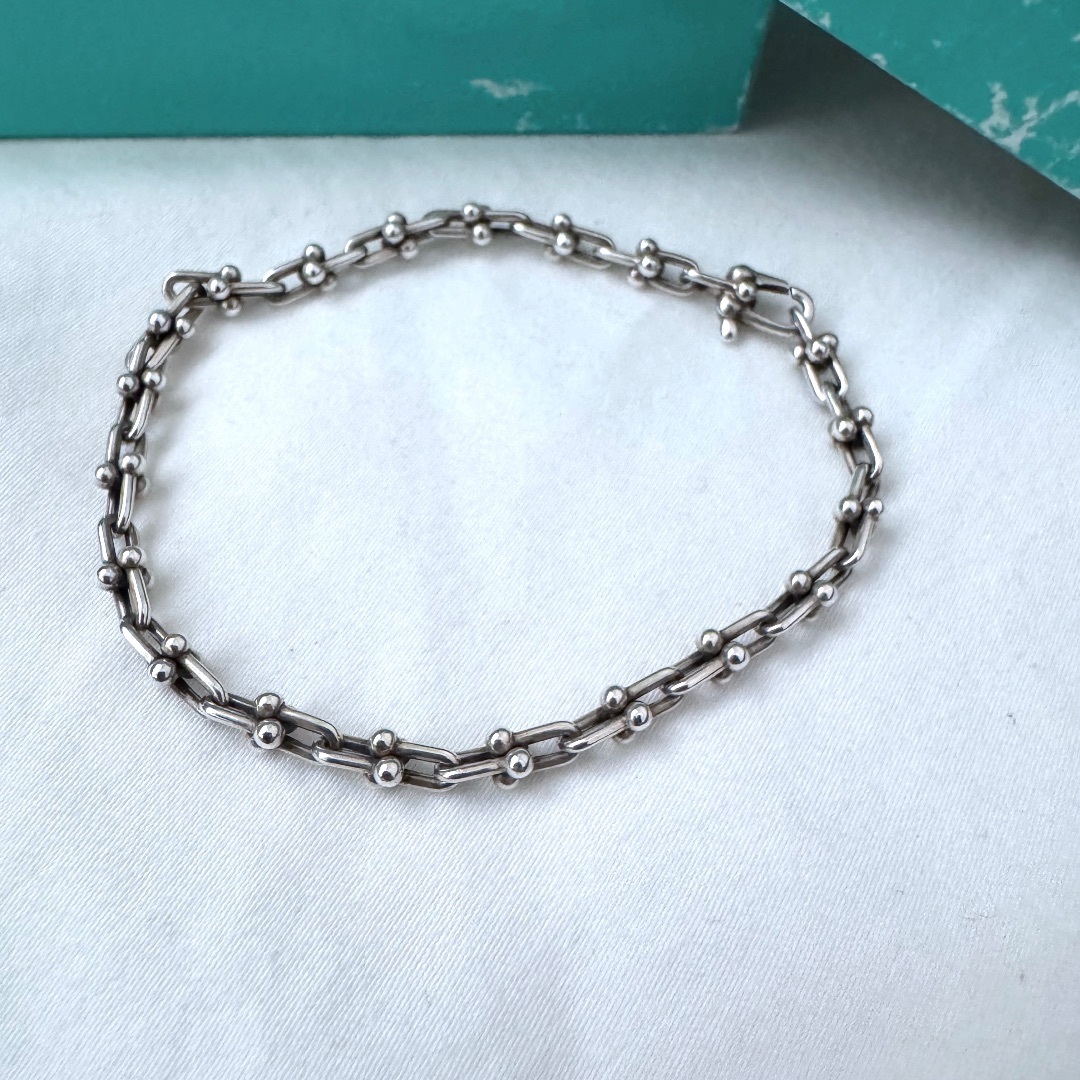 Tiffany & Co. - 正規美品 Tiffany ハードウェア ブレスレット Tiffany & Co. - 正規美品 Tiffany ハードウェア ブレスレット